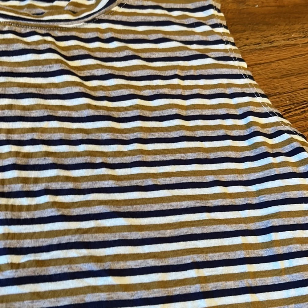 AE - Picture 2 of 2